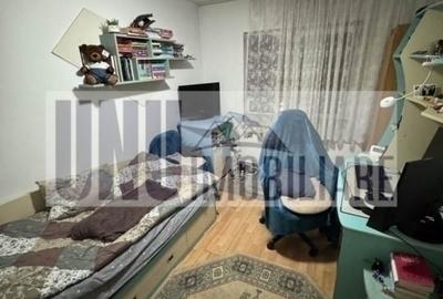 Apartament cu 3 camere decomandat, mobilat în Nicolina - 1