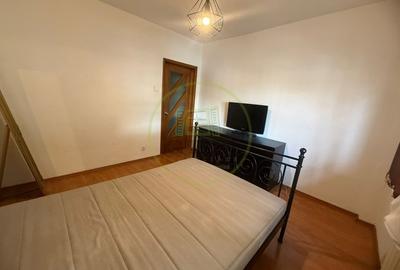 Apartament cu 3 camere decomandat, mobilat în Calea București - 4