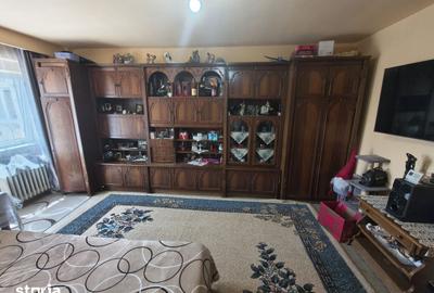 Apartament cu 2 camere decomandat în Depozitelor - 1