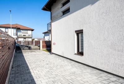 Casă individuală cu 4 camere cu Canalizare în Central - 34