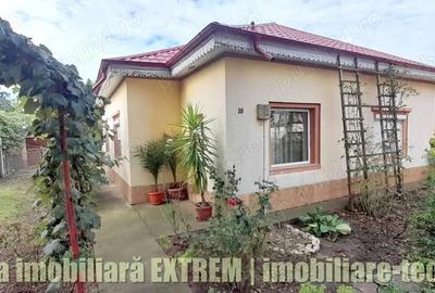 Casa 6 camere ?i 850mp teren, deschidere 15ml, in Tecuci - 1