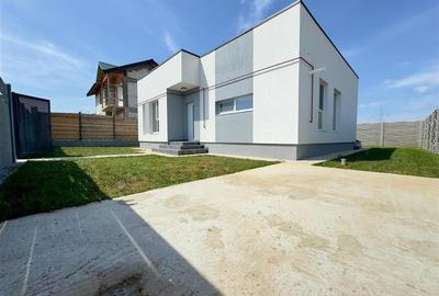 Casa individuala moderna || 2 dormitoare || 2 bai || Teren 320 mp - 1