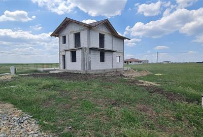 Casă individuală cu 4 camere cu Canalizare în Zimandcuz - 3