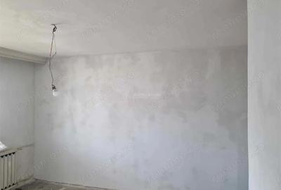 Apartament 3 camere - decomandat - necesita renovare - Parcul Sebastian - 4