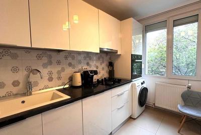 Apartament cu 3 camere semidecomandat în Lacul Morii - 1