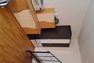 Apartament cu 3 camere semidecomandat în Gării - 2