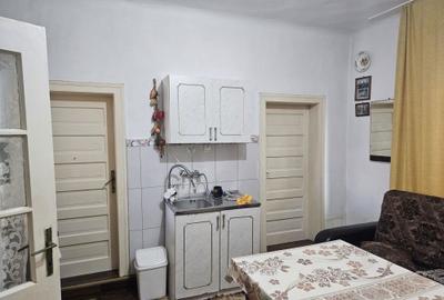 Casă cu 3 camere în Central - 4