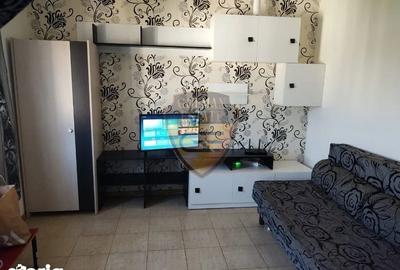 Garsonieră în Poarta 6 - 2