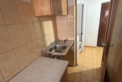 Garsonieră decomandată în Central - 6