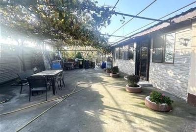 Casa Renovata si Mobilata Complet, amplasata pe un teren de 1300 mp, localitatea - 28