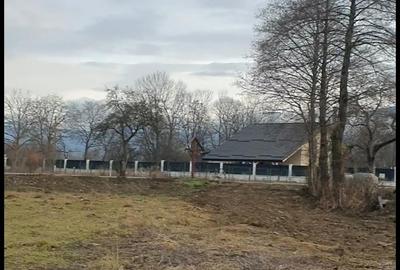 Teren de 3200 mp, în Recea - 3