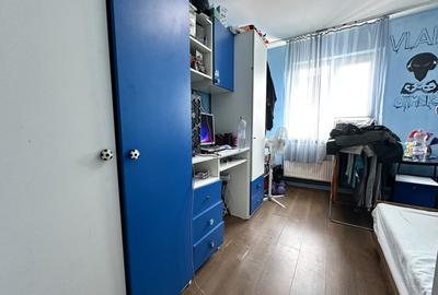Apartament mare cu 4 camere, etaj 2 - zona Circumvalatiunii - 4