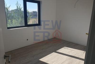 Casă individuală cu 3 camere cu Canalizare în Crevedia - 7