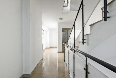 Apartament cu 3 camere semidecomandat, mobilat în Banu Manta - 16