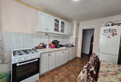Apartament 4 camere,2 bai,2 balcoane etaj 2 zona Dorobanti - 2