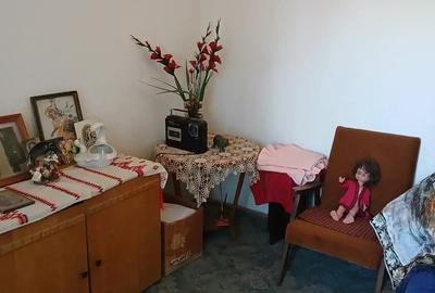 Vand apartament cu 2 camere Vand apartament cu 2 camere - 2