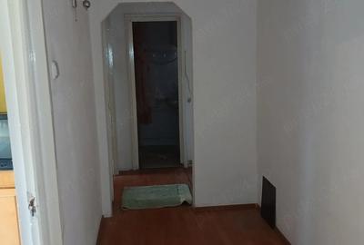 Apartament cu 3 camere decomandat în Petros - 6