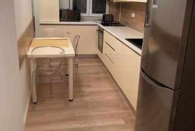 Inchiriez apartament 3 camere - 2