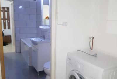 Apartament cu 2 camere decomandat în Titan