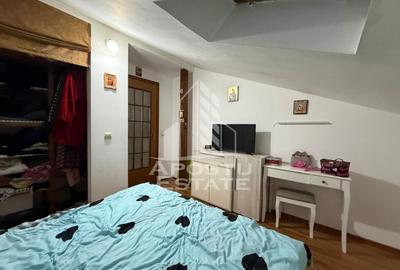 Casă individuală cu 7 camere cu Canalizare în Traian - 12