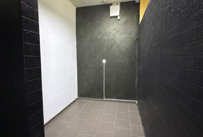Spațiu comercial, de 45 mp, în Central - 6
