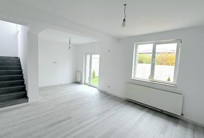 Duplex cu 4 camere cu Teren 300 Mp în Domnești - 3