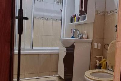 Apartament cu 2 camere decomandat în Micro 20 - 6