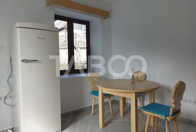 Casă cu 2 camere cu Teren 370 Mp în Axente Sever - 10