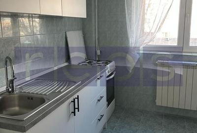 Apartament cu 2 camere semidecomandat, mobilat în Polonă - 5
