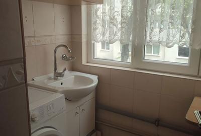 Garsonieră decomandată în Nicolina - 8