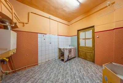 Proprietate speciala cu potential in inima Aradului - 24
