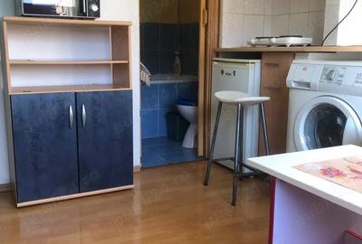 Garsonieră nedecomandată în Soarelui