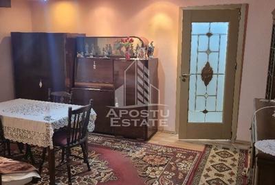 Apartament cu 2 camere semidecomandat, mobilat în Spitalul Județean
