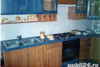 Casă cu 8 camere cu Teren 2500 Mp în Cornu - 7