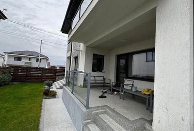 Casă cu 4 camere în Est - 5