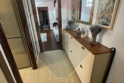 Apartament cu 3 camere de vanzare in zona Rovine - 5
