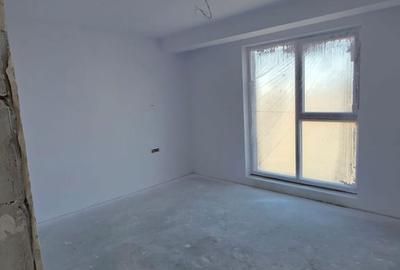 Casă cu 5 camere cu Teren 205 Mp în Dobroești - 2