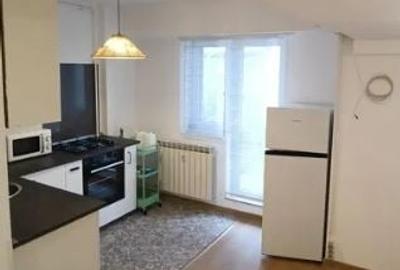 Garsonieră decomandată, mobilată în Nerva Traian - 8