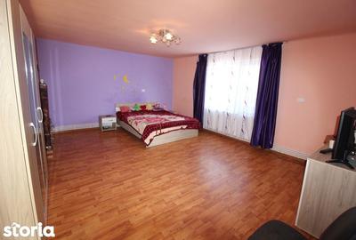 Casă cu 2 camere cu Teren 2261 Mp în Central - 7