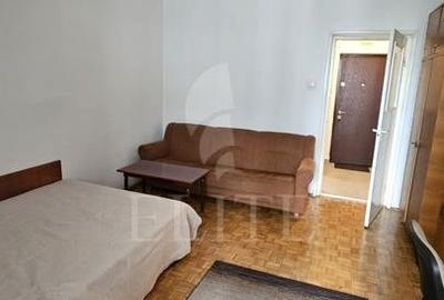Garsoniera în zona Complex Mercur - str. Detunata