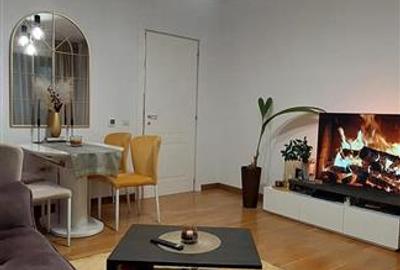 Apartament cu 2 camere decomandat în Păcurari - 2