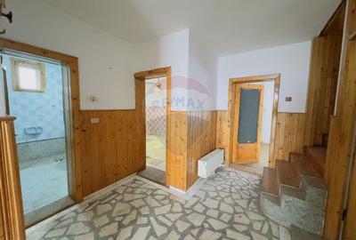 Casă / Vilă de vânzare  în zona Garii / Str. Depoului - 10