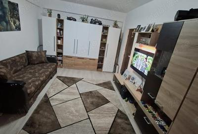 Garsonieră decomandată în Valea Adâncă - 4