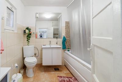 Casă individuală cu 4 camere cu Canalizare în 1 Mai - 9