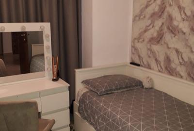 Km.5- Bloc nou,3camere mobilat utilat lux la pretul de 135000 euro - 6