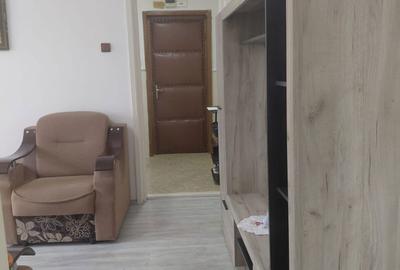 Apartament cu 2 camere semidecomandat în Micro 14 - 4