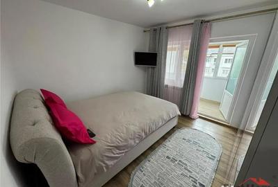 Apartament cu 3 camere decomandat, mobilat în Central - 2