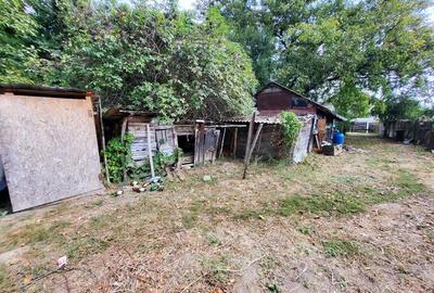 *PROPRIETAR*Casa Batraneasca*Toate Utilitatile*Com. Plopu*Sat Plopu*PH* - 9