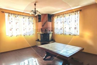 Casa / Vila cu 5 camere de vanzare - 8