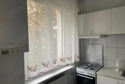 Apartament cu 3 camere decomandat, mobilat în Central - 9